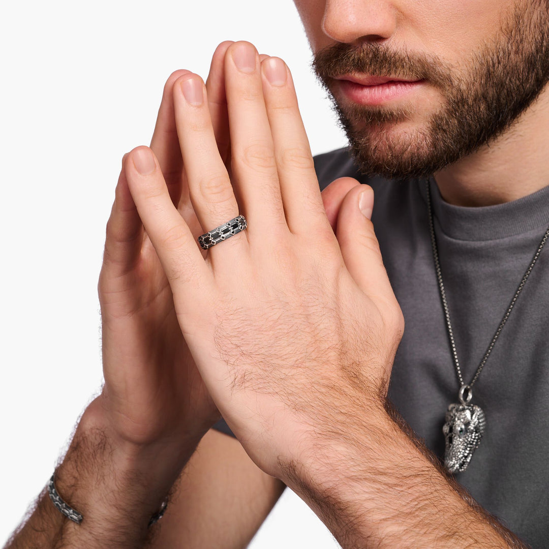 THOMAS SABO Ring Wide Crocodile Shell with Stones Silver Blackened